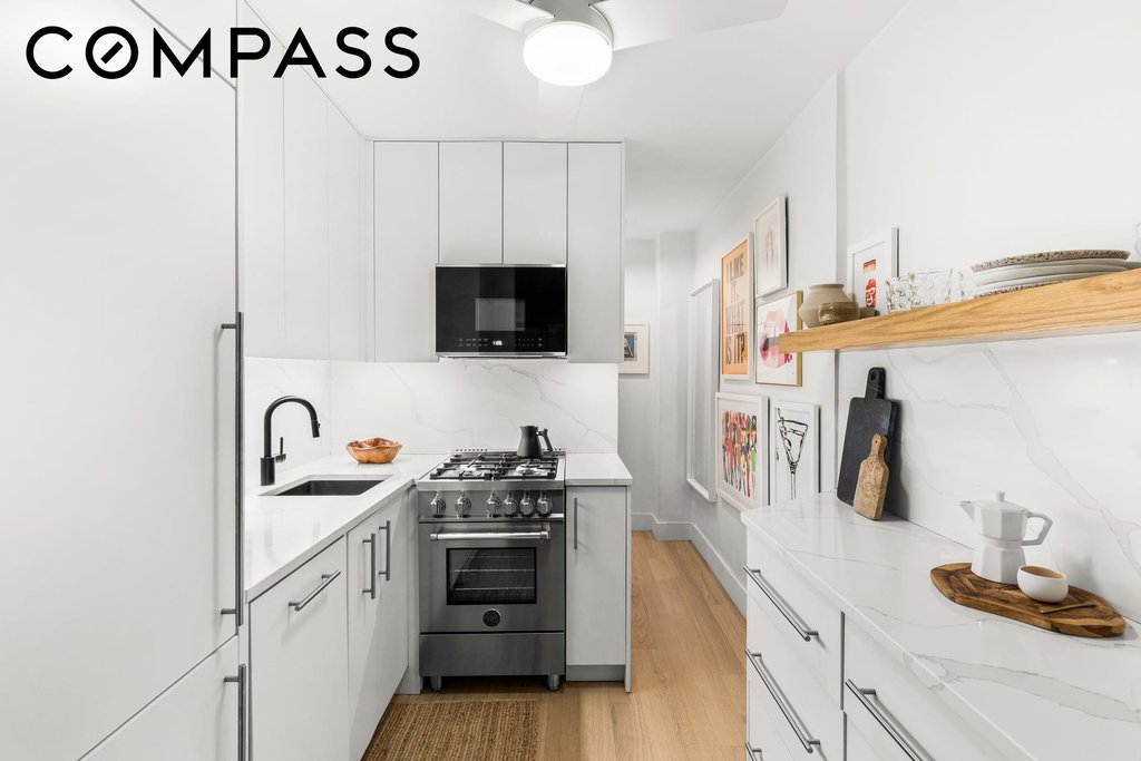 105 West 13th Street, Unit 2A photo 3