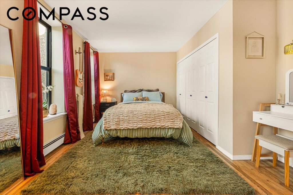427 Saint Johns Place, Unit 3C photo 6