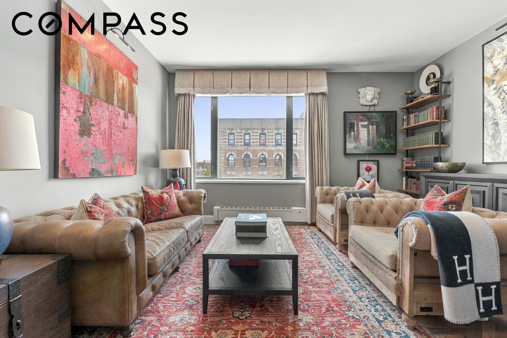 2056 Fifth Avenue, Unit 6B photo 3