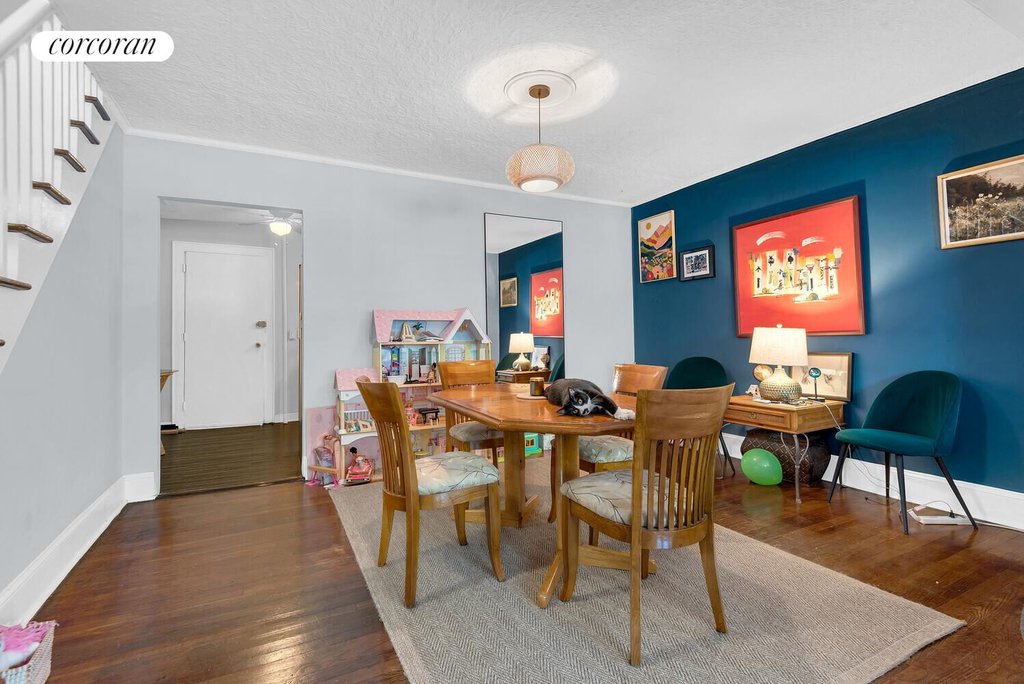 20-27 31st Street – For Sale photo 3