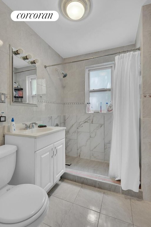 20-27 31st Street – For Sale photo 7