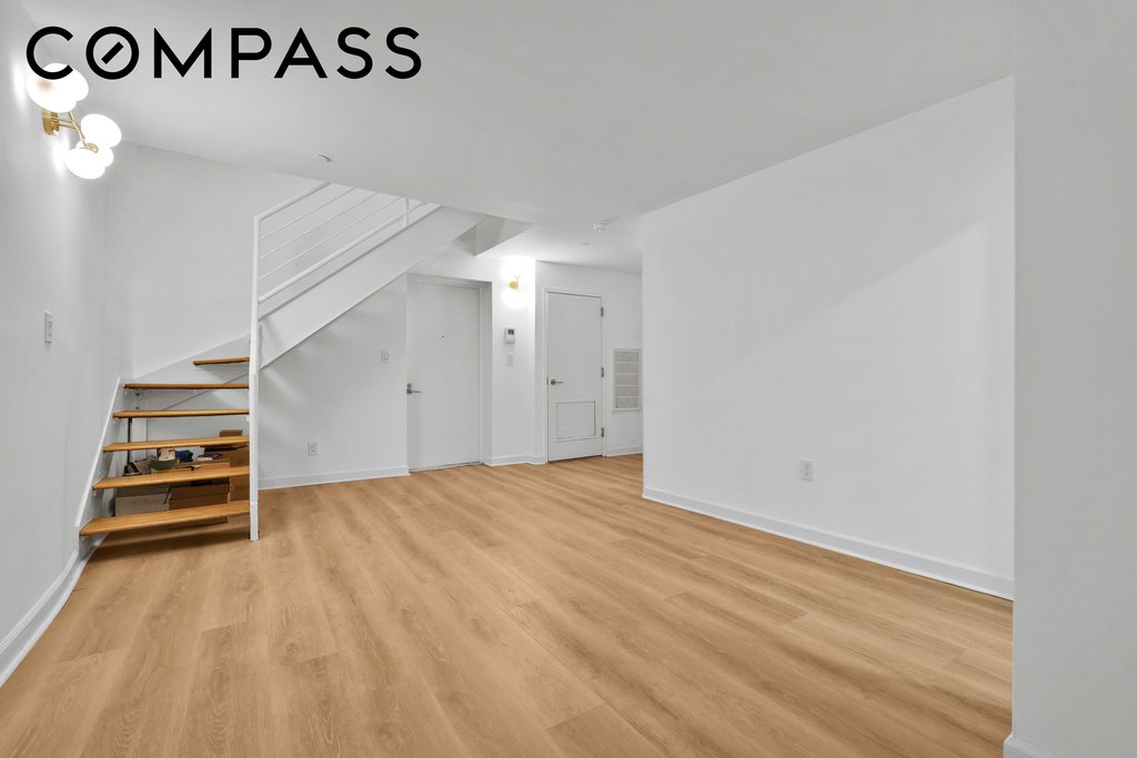 802 Dekalb Avenue, Unit 1B photo 15