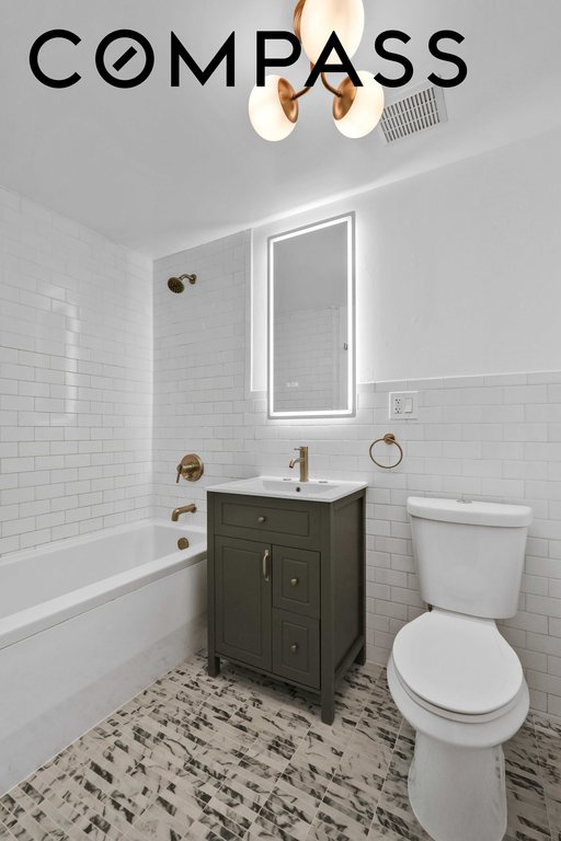 802 Dekalb Avenue, Unit 1B photo 17