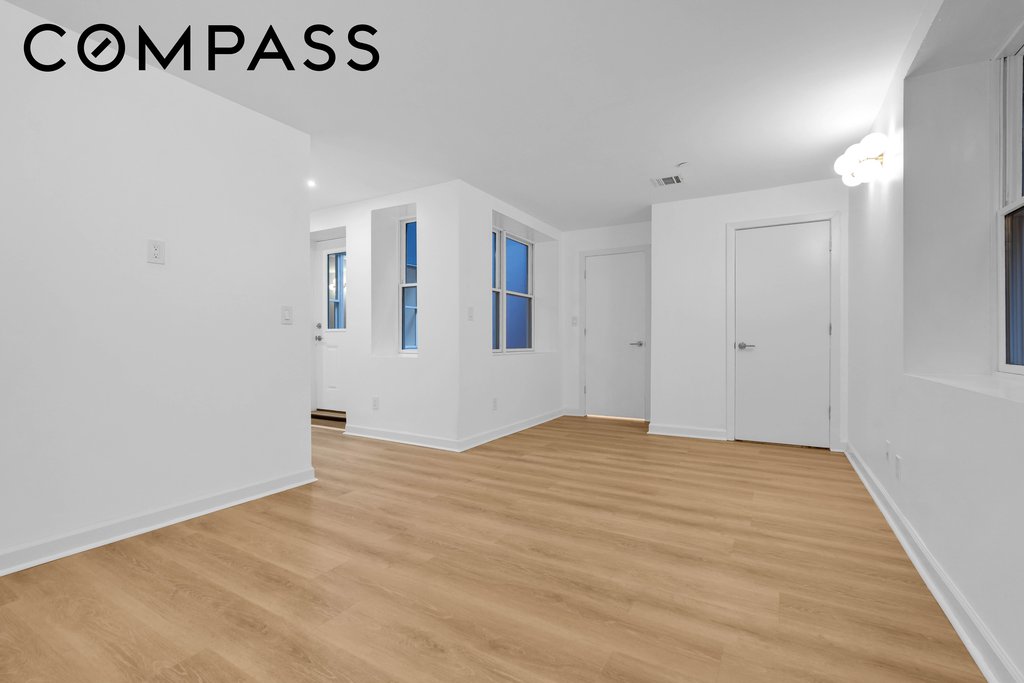 802 Dekalb Avenue, Unit 1B photo 31