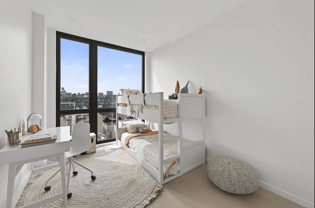 11-52 44th Drive, Unit PHA photo 6