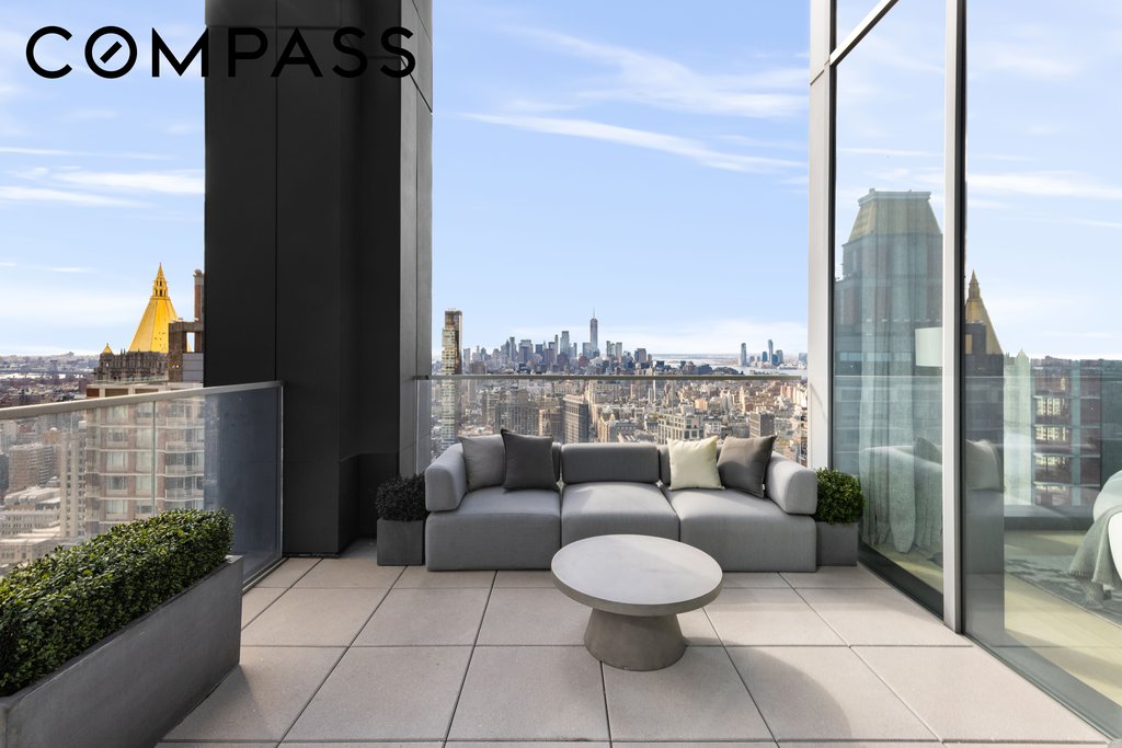 277 Fifth Avenue, Unit 46B photo 4
