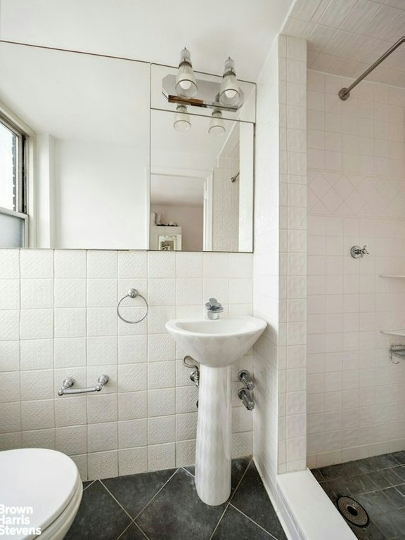 1175 York Avenue, Unit 16J photo 10