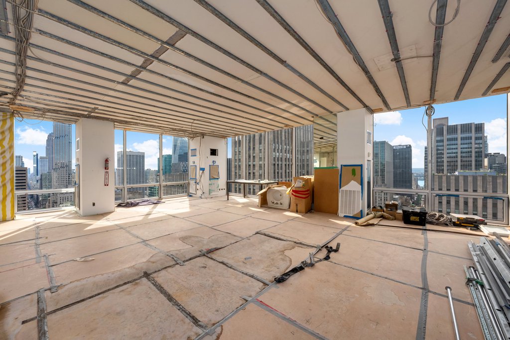 641 Fifth Avenue, Unit 36H photo 2