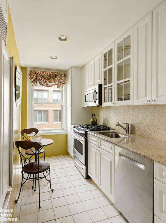 419 East 57th Street, Unit 10E photo 4