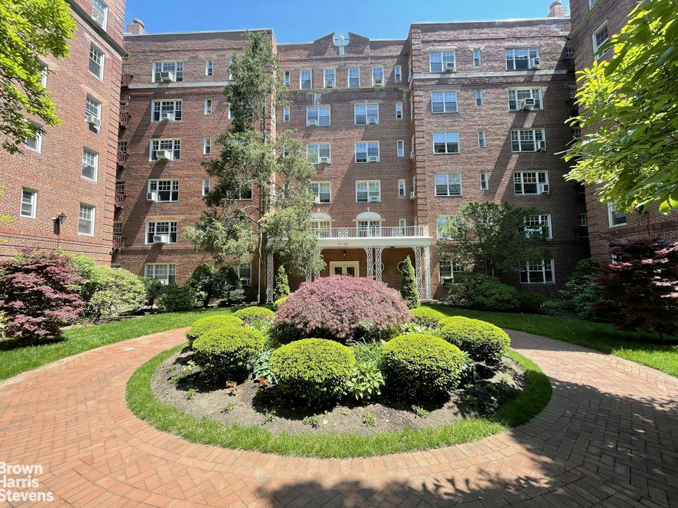 77-35 113th Street, Unit 3A photo 11