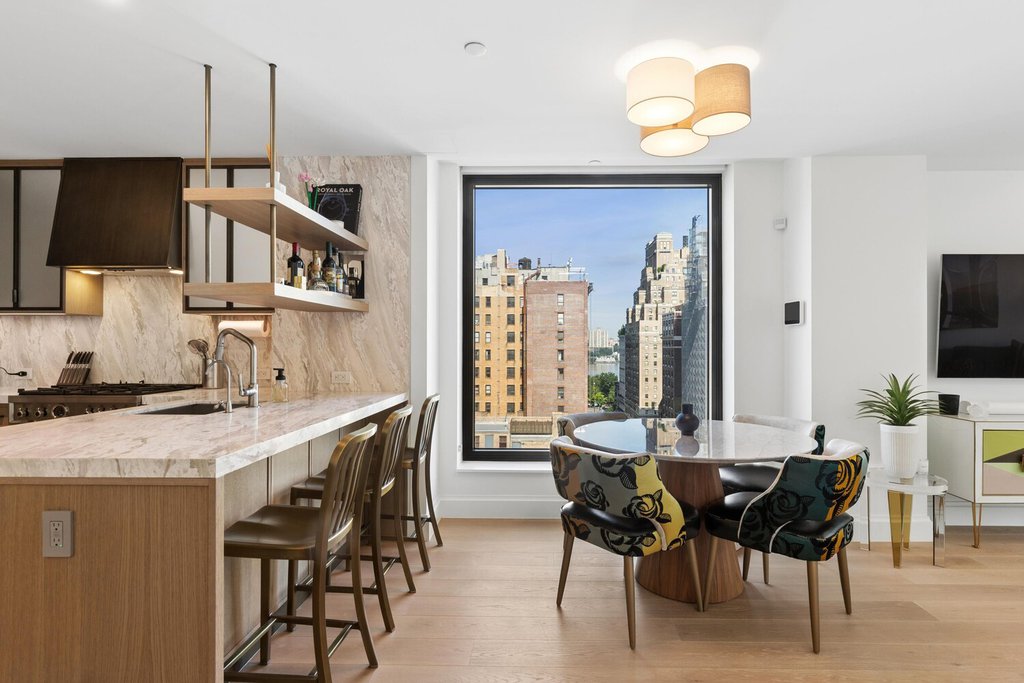 214 West 72nd Street, Unit 12 photo 6