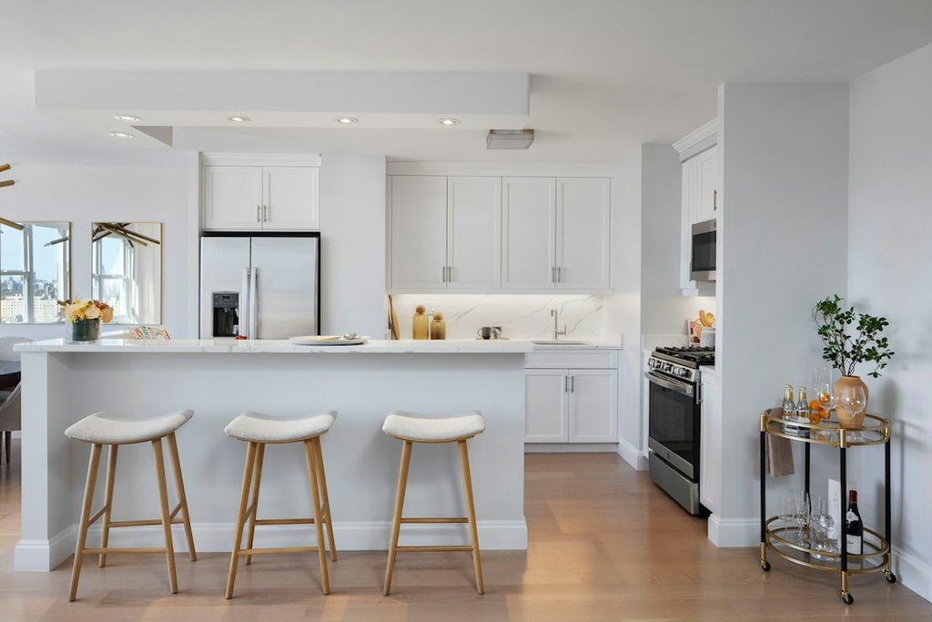 155 West 68th Street, Unit 1211