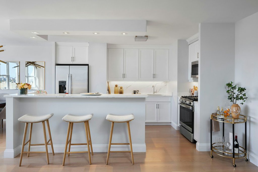 155 West 68th Street, Unit 24A photo 4