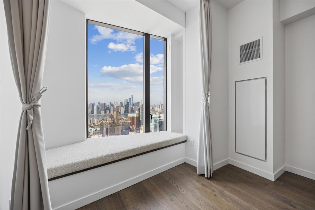 11 Hoyt Street, Unit 55K photo 5