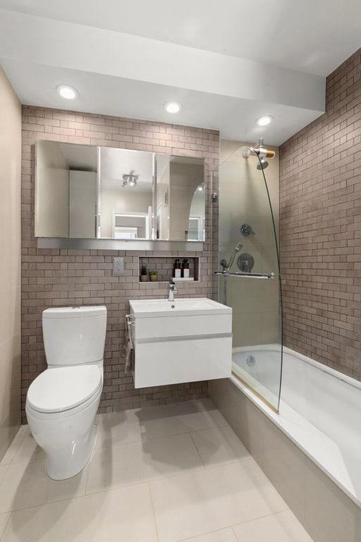 404 East 66th Street, Unit 4C photo 7