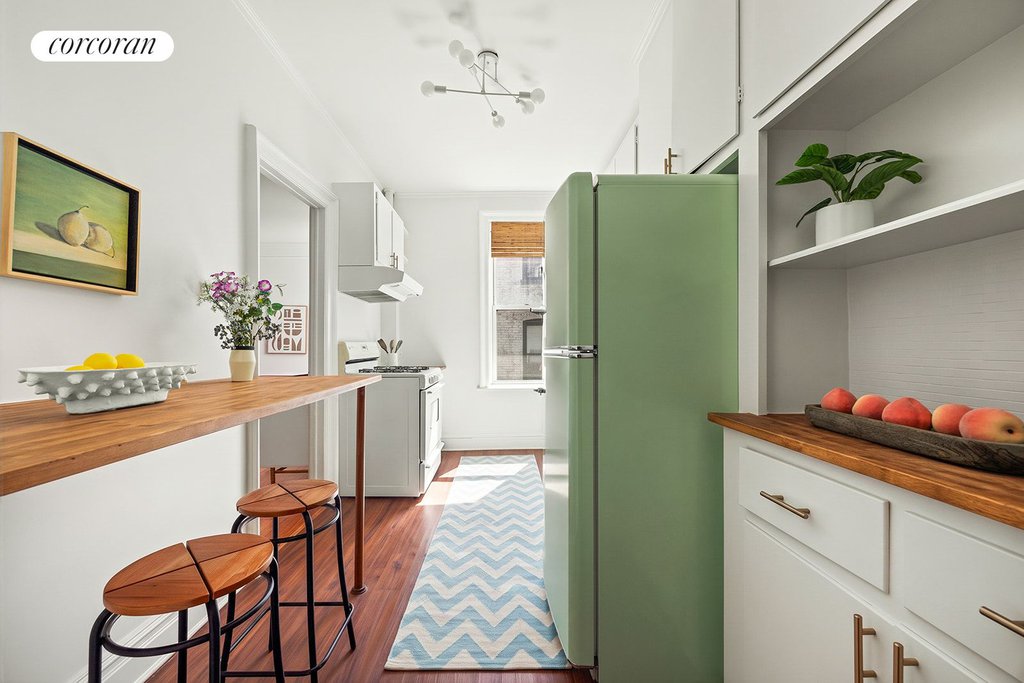 856 43rd Street, Unit 7 photo 5