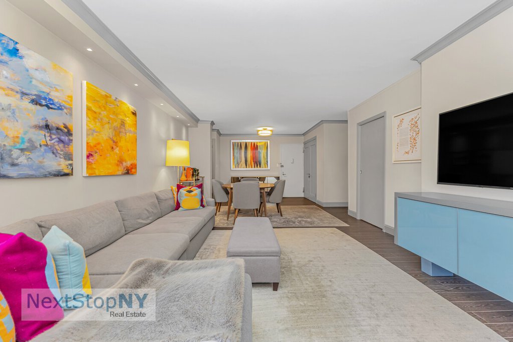 400 East 56th Street, Unit 25F photo 2