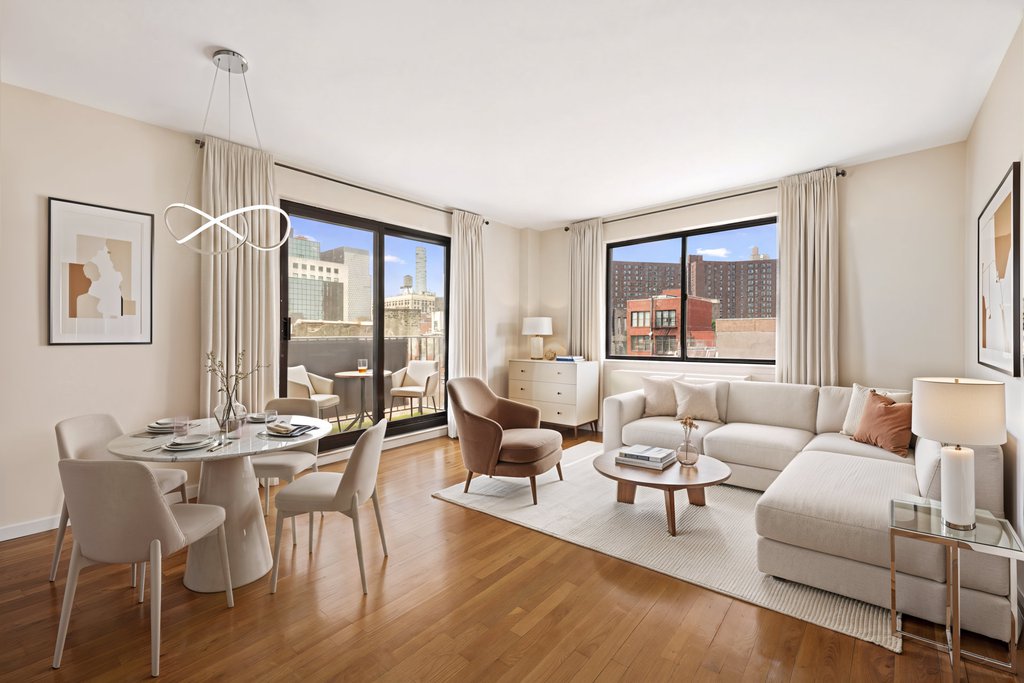 50 Henry Street, Unit 7B