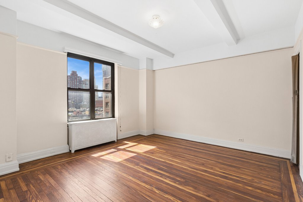 12 West 72nd Street, Unit 11F photo 9
