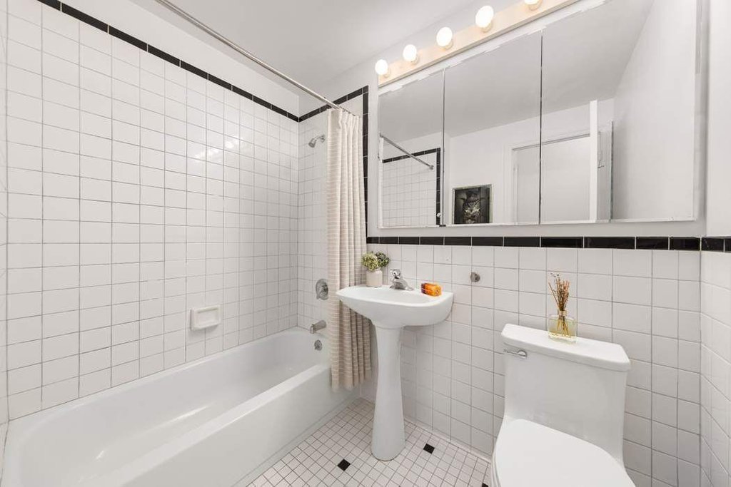 1-9 Mount Morris Park West, Unit 1C photo 6
