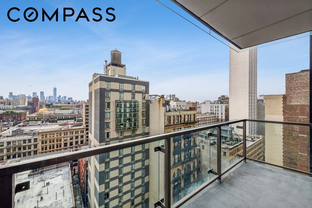101 West 24th Street, Unit 15B photo 3