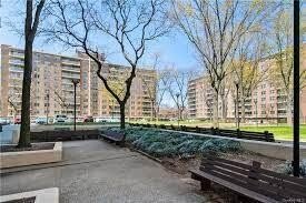 12399 Flatlands AVENUE, Unit 1J photo 9