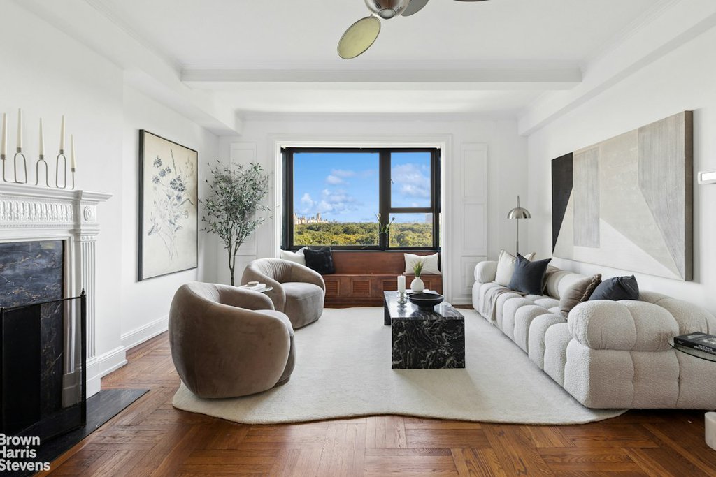 128 Central Park South, Unit 11A photo 2