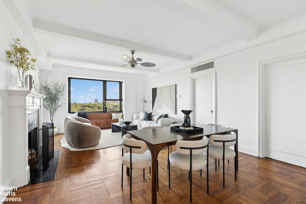 128 Central Park South, Unit 11A photo 3