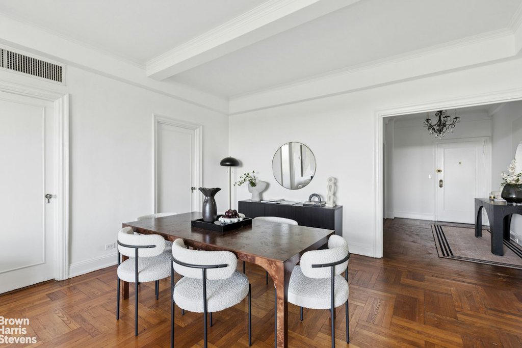 128 Central Park South, Unit 11A photo 4