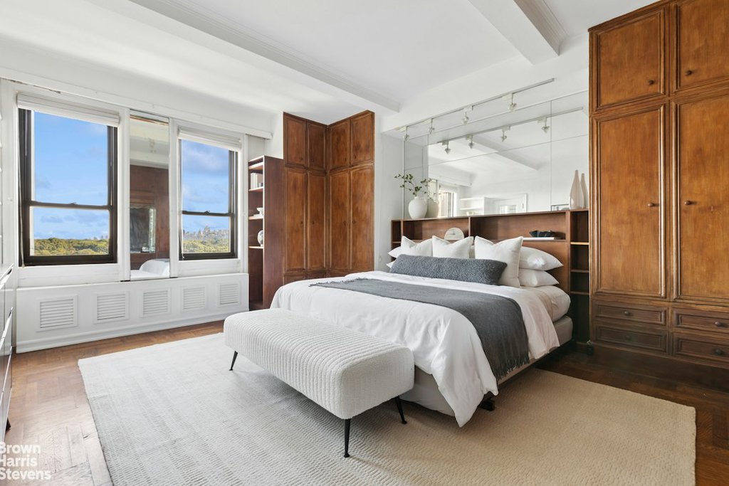 128 Central Park South, Unit 11A photo 7