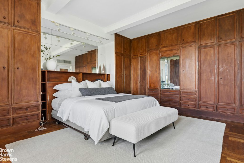 128 Central Park South, Unit 11A photo 8