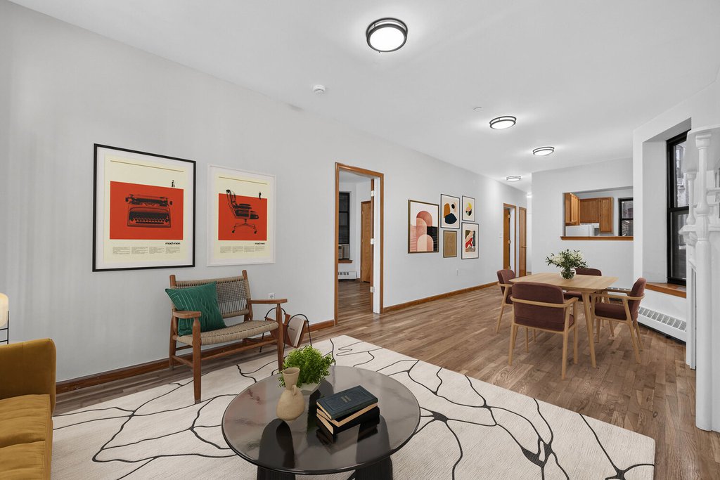 316 West 47th Street, Unit 4F photo 3