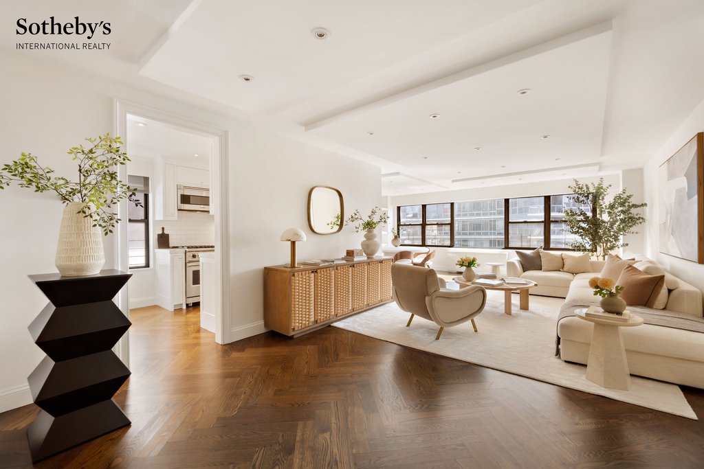 166 East 61st Street, Unit 11F