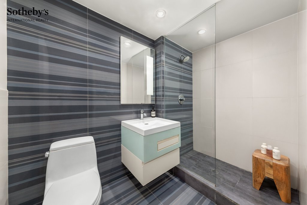 60 Orchard Street, Unit 6 photo 11