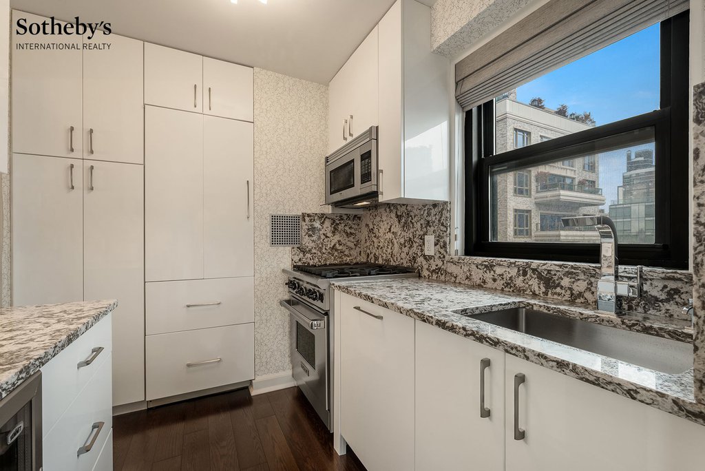 111 East 85th Street, Unit 20F photo 3