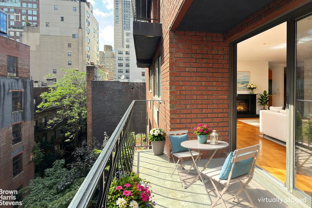 170 East 88th Street, Unit 6F photo 2