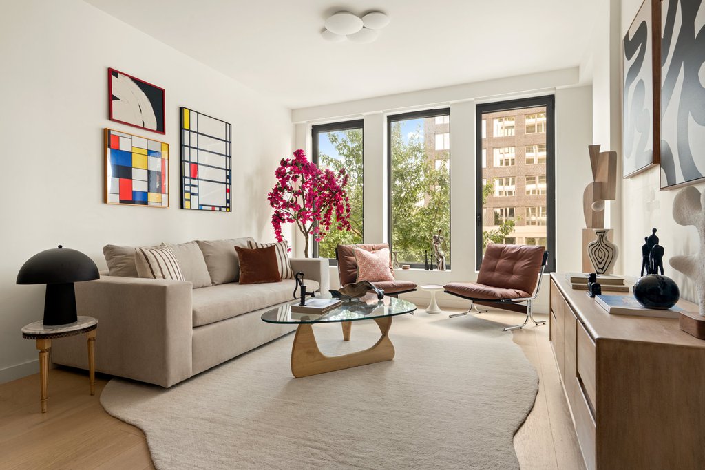 58 Saint Marks Place, Unit 301 photo 2
