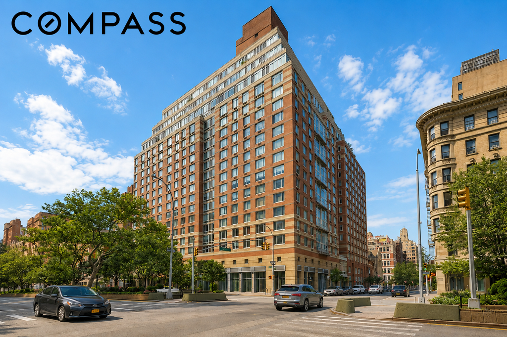 2373 Broadway, Unit 1009 photo 7