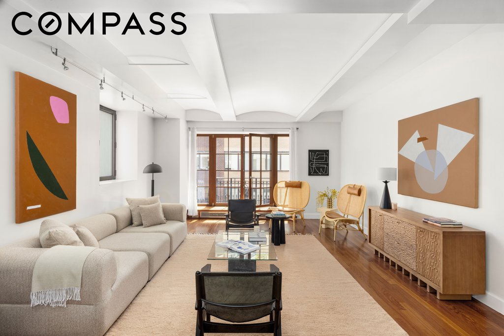 43 West 64th Street, Unit 7B photo 3