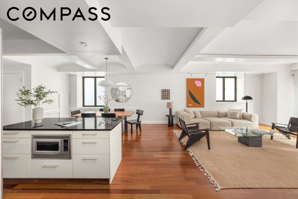 43 West 64th Street, Unit 7B photo 7