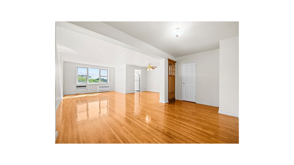 6300 Riverdale Avenue, Unit 5A photo 3