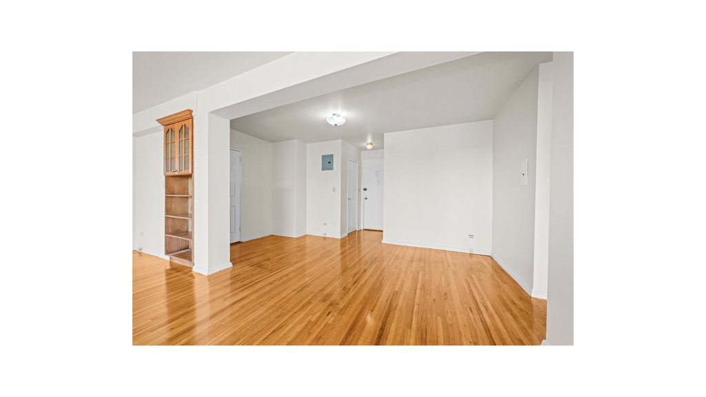6300 Riverdale Avenue, Unit 5A photo 4