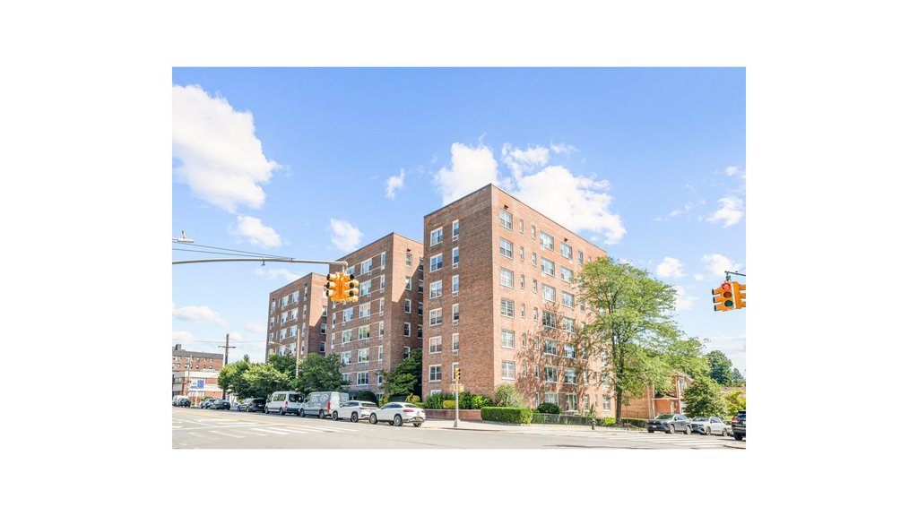 6300 Riverdale Avenue, Unit 5A photo 17