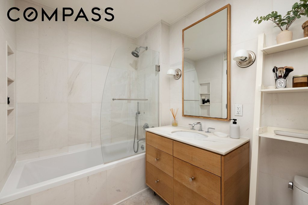 610 Warren Street, Unit 3D photo 7