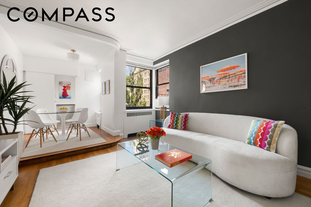 222 East 35th Street, Unit 6G photo 2