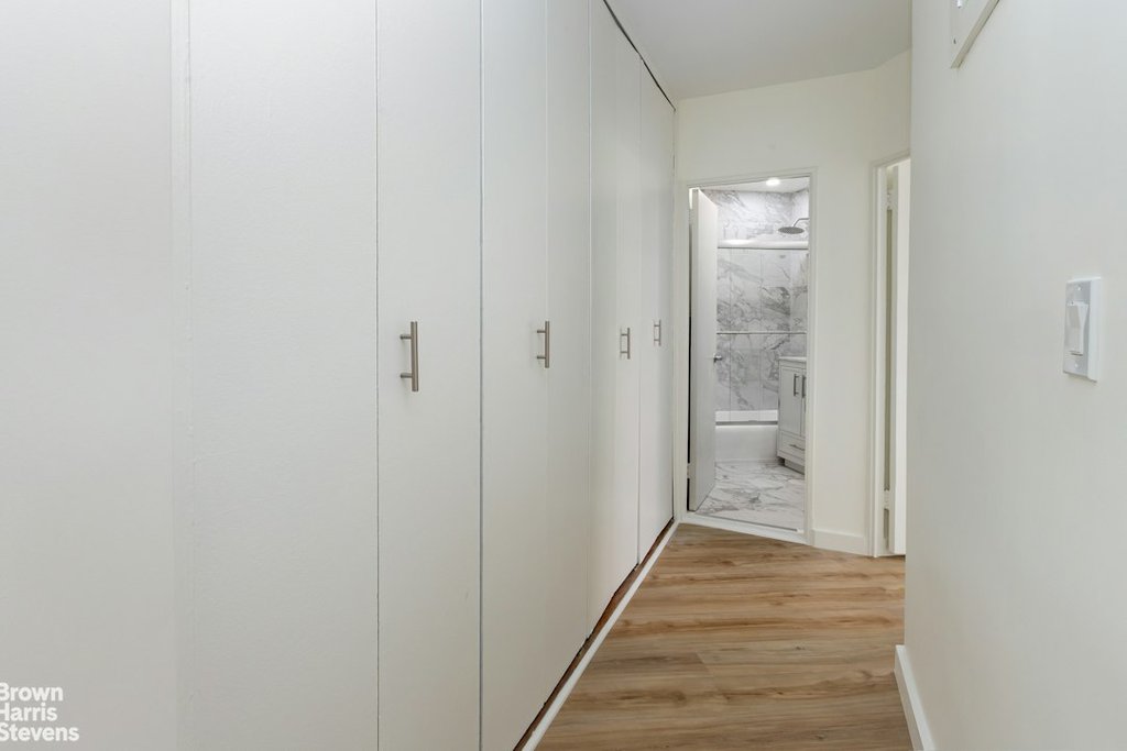 2621 Palisade avenue, Unit 1G photo 10