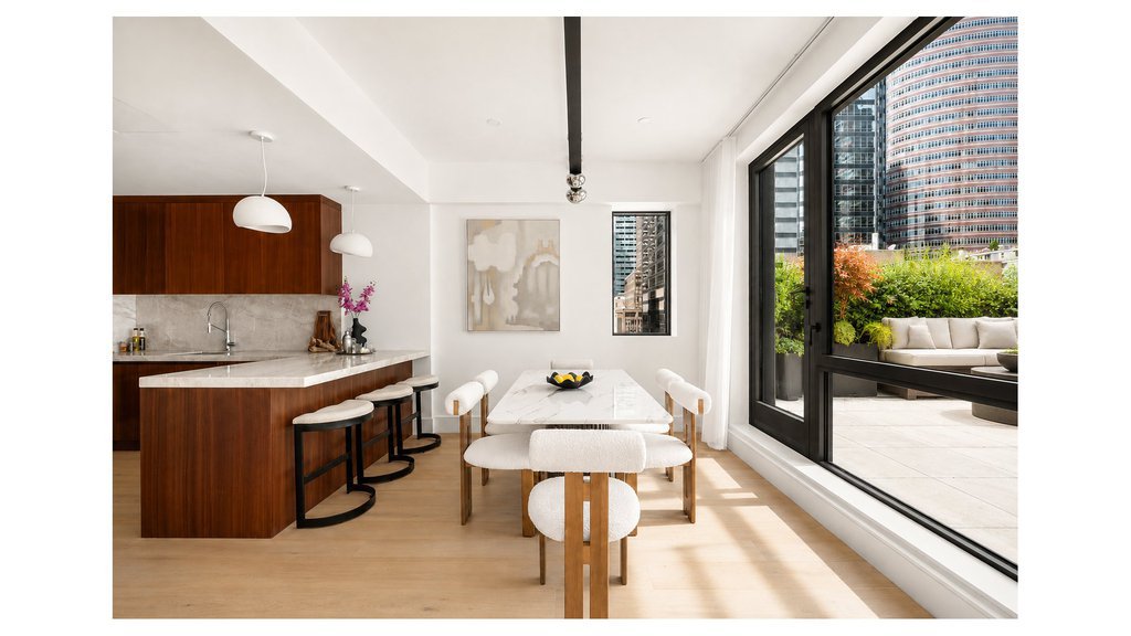 244 East 52nd Street, Unit PENTHOUSE photo 7