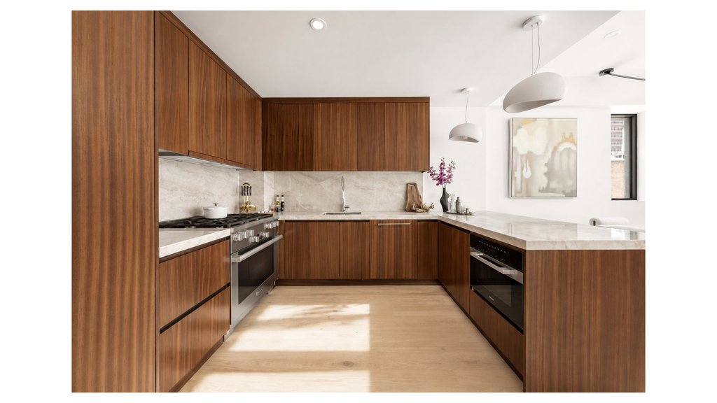 244 East 52nd Street, Unit PENTHOUSE photo 9