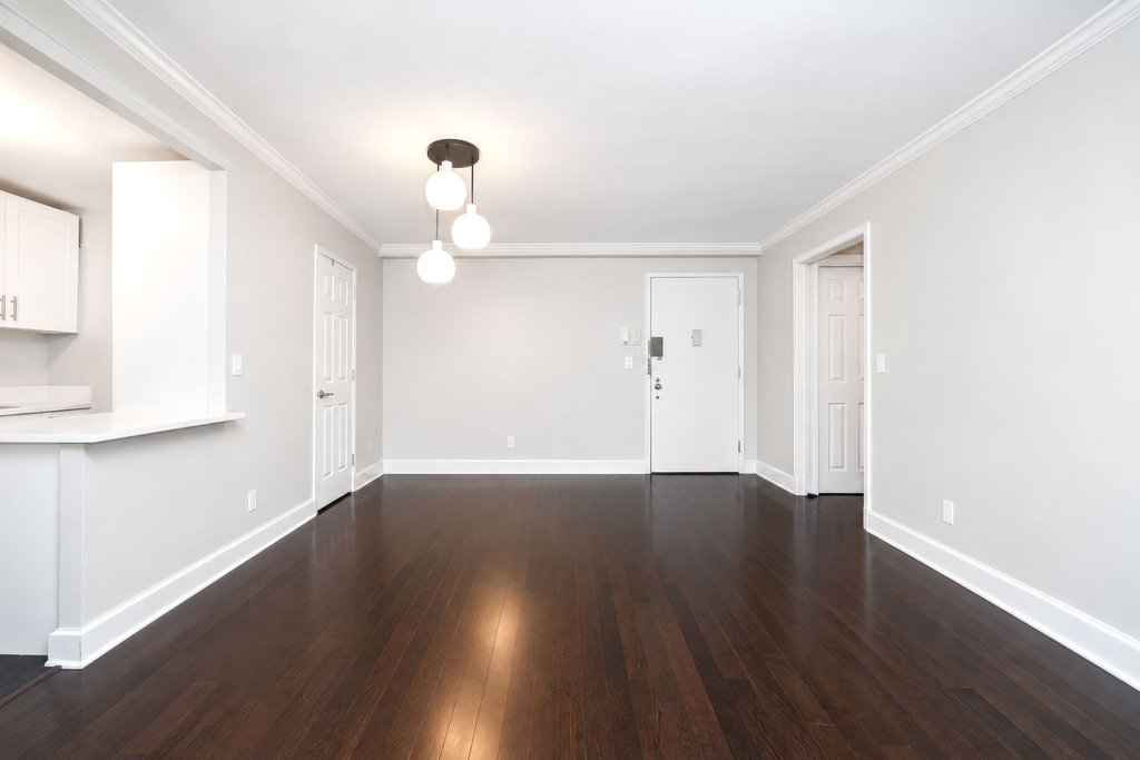 315 East 70th Street, Unit 8K photo 4
