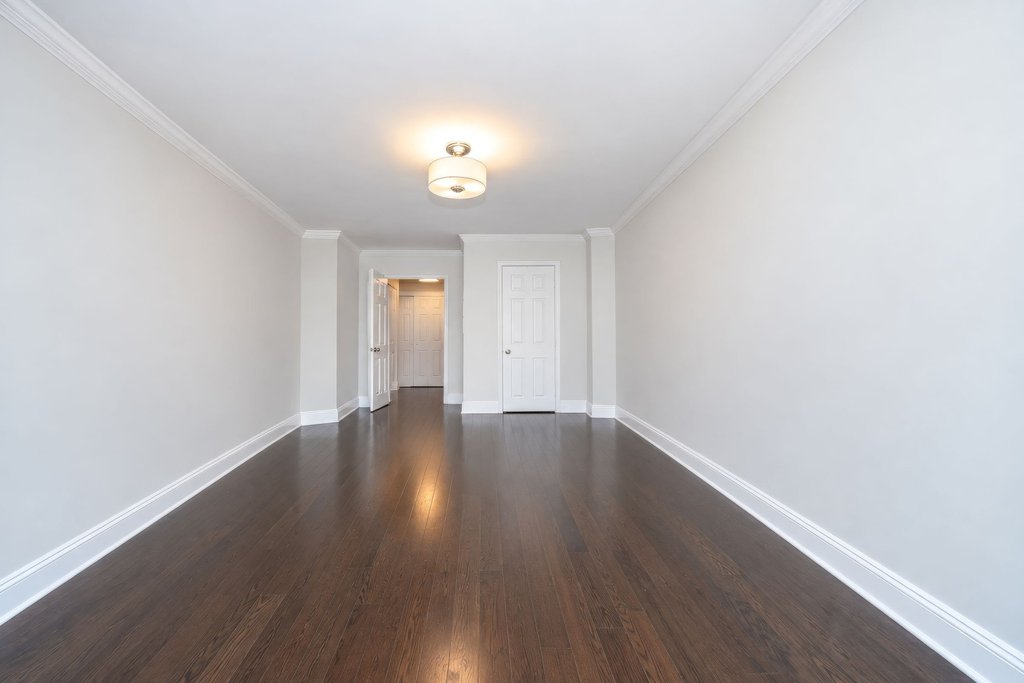 315 East 70th Street, Unit 8K photo 9